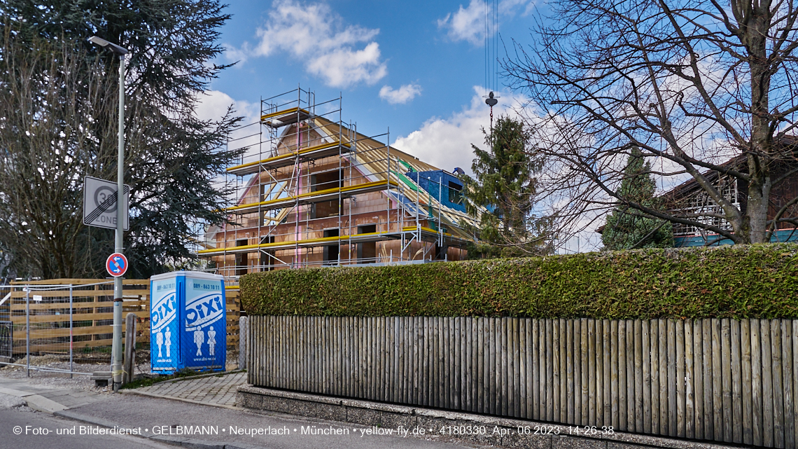 06.04.2023 - Baustelle Niederalmstraße 16 in Neuperlach